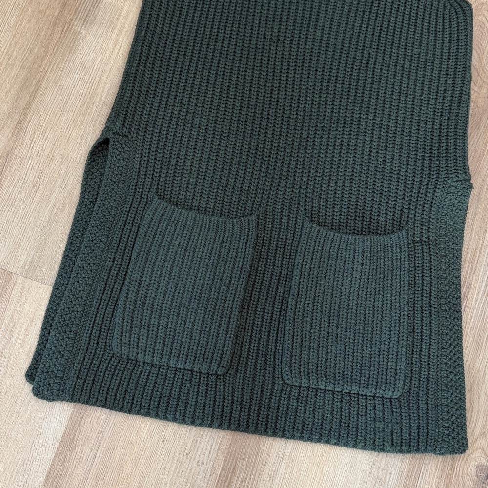 Wilfred Chartres Ribbed V-Neck Tunic Sweater Wool Aritzia Green Sleeveless Small - Picture 4 of 10